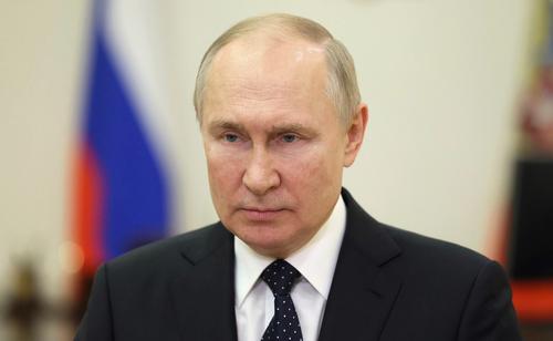 Президент РФ Путин: украинские националисты не считаются ни с чем — создали заградотряды и расстреливают своих в спину