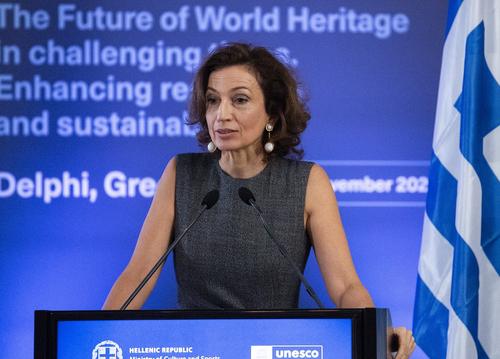 Захарова обвинила главу ЮНЕСКО в чудовищном невежестве из-за решения по Одессе