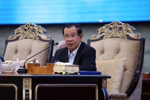 Премьер Камбоджи Хун Сен: королевство не готово оказывать Украине военную помощь