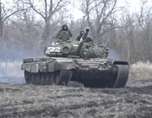 Российские танкисты расстреляли опорный пункт ВСУ с расстояния  10 км