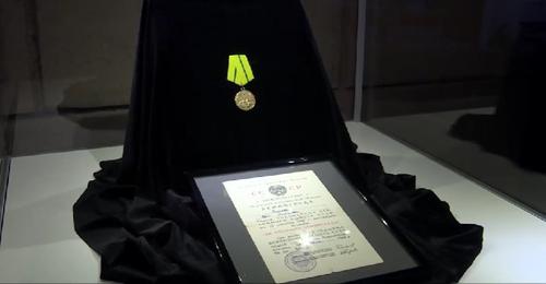 Медаль «За оборону Ленинграда» оставили в парке 