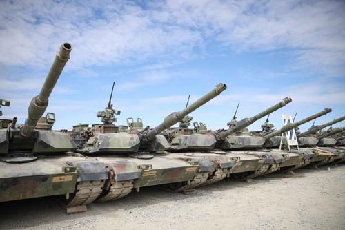 Политолог Журавлев: «Танки Abrams на Украине не применимы» 
