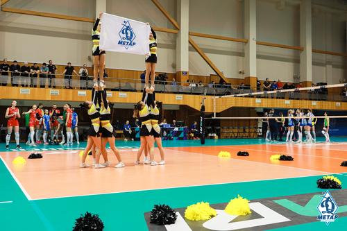 Челябинские волейболистки одержали уверенную победу над командой из Подмосковья