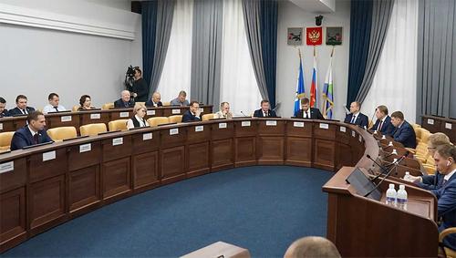 В думе Иркутска наблюдается обострение отношений между депутатскими группами