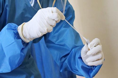 В Роспотребнадзоре сообщили, что на территории РФ выявили второй случай заражения штаммом коронавируса «кракен»