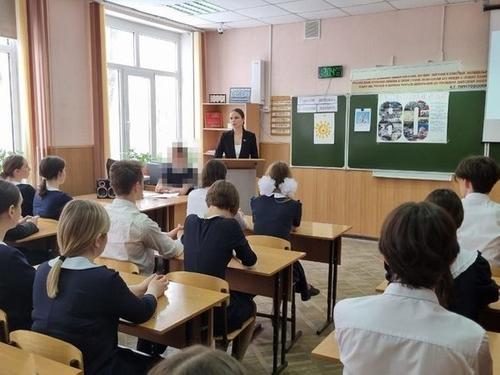 Школьники Краснодара написали патриотические сочинения