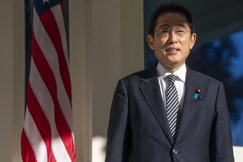 Премьер-министр Японии Кисида: Токио продолжит вести переговоры о принадлежности некоторых Курильских островов
