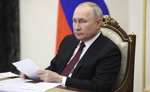 Путин: отечественные товары нужно продвигать на зарубежный рынок