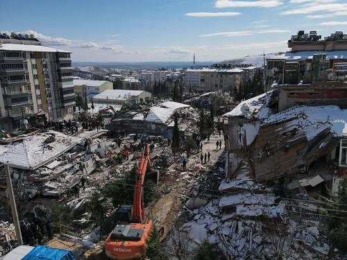 Политолог Марков: оппозиция Турции обвиняет в разрушениях и массовой гибели людей при землетрясении правительство Эрдогана  