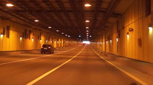 Движение авто через тоннель дамбы в Петербурге будет ограничено 13 и 14 февраля