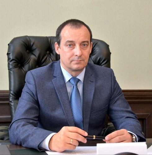 Председатель ЗСК Юрий Бурлачко назвал актуальные вопросы предстоящей сессии
