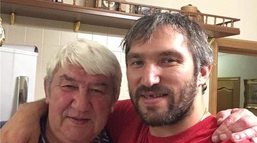 Умер 71-летний отец легендарного хоккеиста Александра Овечкина