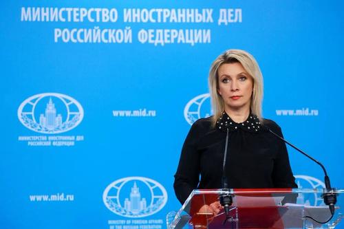 Захарова после слов Суркова о Минских соглашениях напомнила, что лично Лавров инициировал разработку посвященной им резолюции