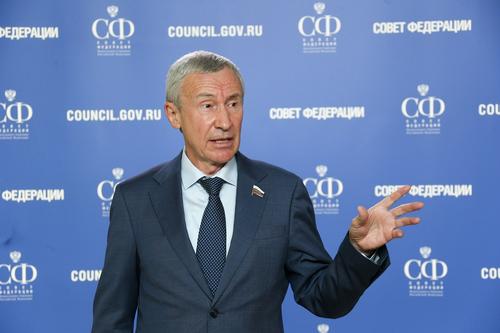 Сенатор Климов обвинил во лжи Блинкена, который заявил на Мюнхенской конференции, что у США нет никаких сомнений в победе Украины 