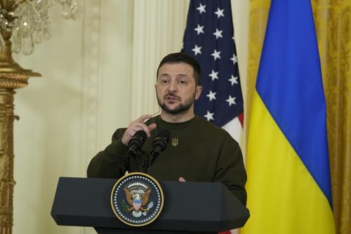 Президент Зеленский подтвердил, что Байден в столице Украины и опубликовал фотографию с главой США