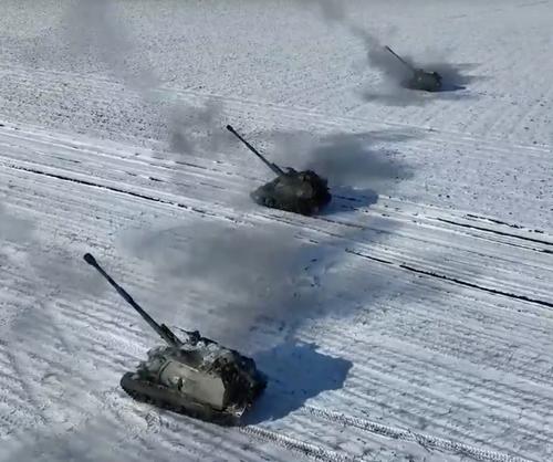 Артиллерия ВС РФ громит противника на Херсонском направлении