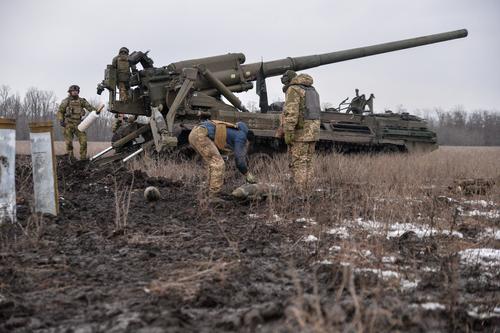 Pais: Украина проиграла бы к настоящему моменту без поставок снарядов «натовского» калибра