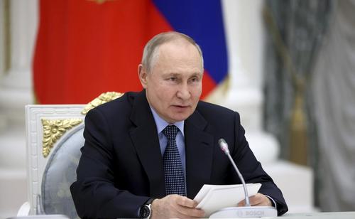 Президент Путин: Россия шаг за шагом, аккуратно и последовательно будет решать задачи СВО на Украине