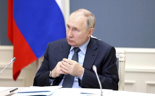 Путин поблагодарил военных священников и журналистов, которые исполняют свой человеческий и гражданский долг на СВО