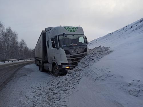 В Челябинской области снегопады провоцируют серьезные ДТП