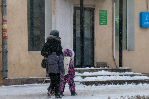 Метеоролог Точенова: первый день весны в Москве окажется прохладным и ветреным