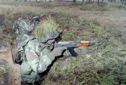 Военный эксперт Марочко заявил, что западные наемники отказываются ехать на линию фронта в Донбасс