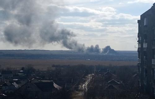 Мэр Енакиево в ДНР сообщил о сбитом над городом самолете