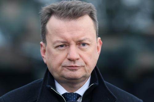 Глава Минобороны Польши Блащак: вопрос о поставке истребителей Киеву должен решаться среди союзников по НАТО