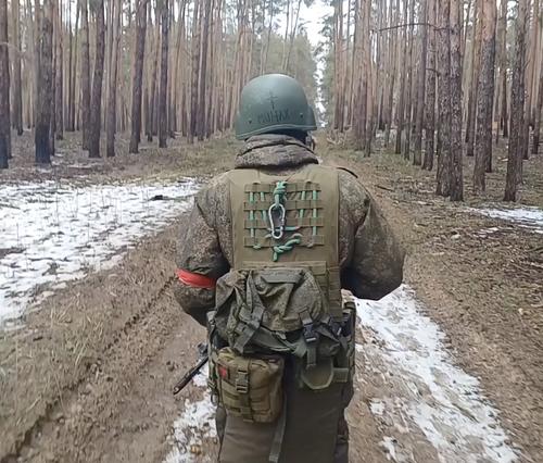 Российские десантники успешно атаковали полдесятка взводных опорных пунктов противника