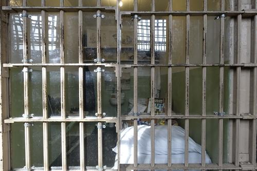 Что известно о суровых порядках в некогда функционирующей американской тюрьме Алькатрас
