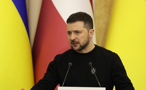 Зеленский объяснил введение санкций против букмекерских контор тем, что они «работали против Украины»