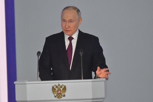Путин: фундаментальные основы стабильности России сейчас прочнее, чем ранее кто-то мог предположить