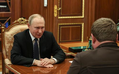 Песков: участие Путина в саммите G20 не исключается 