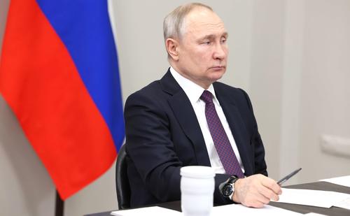 Путин: Россия стоит на пути позитивных перемен и укрепления суверенитета