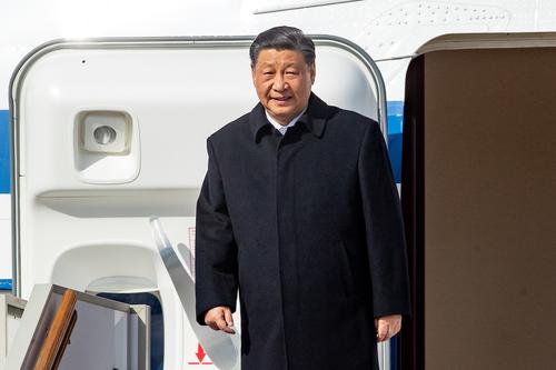 Си Цзиньпин заявил, что между Россией и Китаем должны быть тесные взаимоотношения
