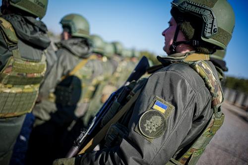 Foreign Affairs: Киев готовится к весеннему наступлению, однако его успех могут ограничить большие потери в технике и живой силе