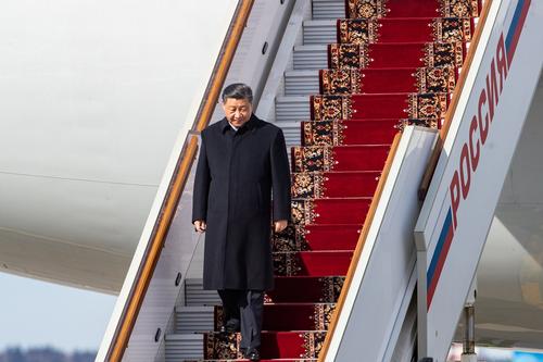 Спикер Эрдогана Калын: чтобы нейтрализовать последствия визита Си Цзиньпина в Москву, Запад стал буквально не замечать эту поездку