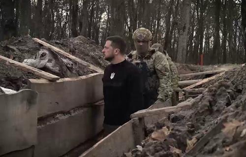 Зеленский посетил позиции украинских пограничников в Сумской области, которая граничит с тремя регионами РФ