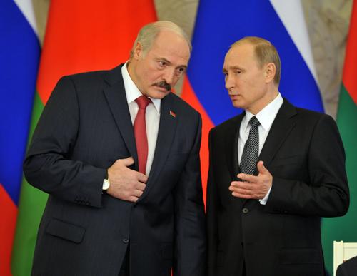 Политолог Аджамян: размещение ядерного оружия в Белоруссии является стратегическим решением России 