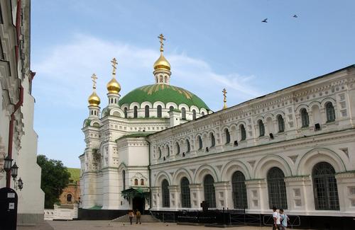 Подоляк назвал Украинскую православную церковь гнойником, который необходимо хирургически ликвидировать