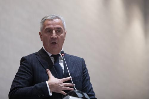 В Черногории состоялись выборы президента, Мило Джуканович проиграл «случайному» кандидату Якову Милатовичу