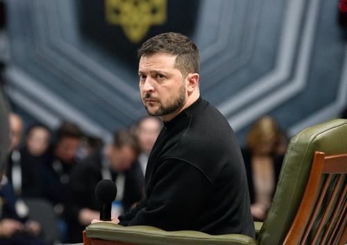 Арестович: президент Зеленский не смог до конца побороть коррупцию на Украине 