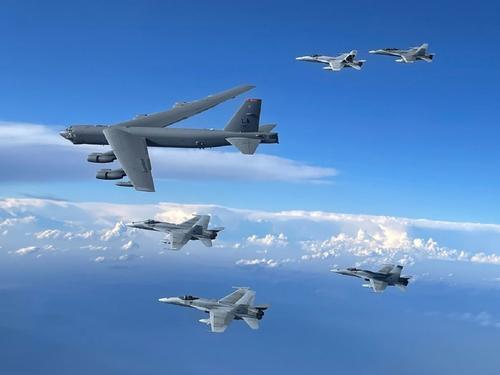 НАТО проведет крупнейшие в истории авиационные учения, в которых задействуют в общей сложности 220 самолетов