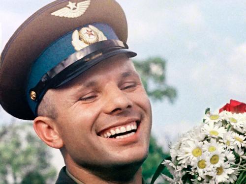  Юрий Гагарин: человек с голубыми глазами