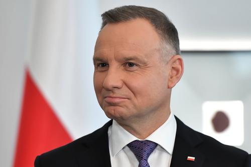 Президент Польши Дуда: Варшава оказала Украине военную помощь на сумму около трех миллиардов евро