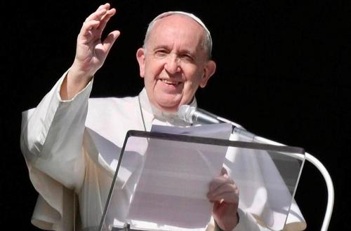 Папа Римский Франциск по случаю Пасхи обратился к верующим в России и на Украине, пожелав им достижения мира 