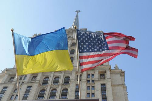 Американист Рогулев: «Весь Киев наводнен американскими спецагентами» 