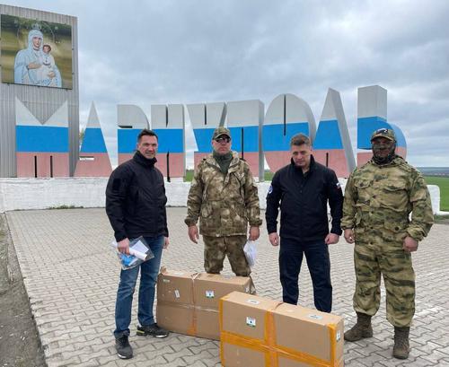 Председатель челябинской КСП привез на Донбасс блокираторы дронов и куличи