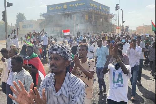 За переворотом в Судане снова стоят США