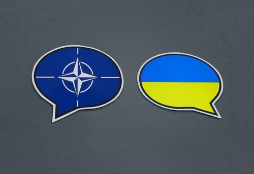 Политолог Михайлов: вступление Украины в НАТО будет началом Третьей мировой войны 